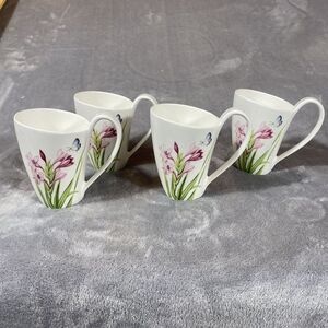 Set 4 SOLECASA Coffee Cups Mug Designer Ceramic Pink‎ Lilly Butterfly Porcelain